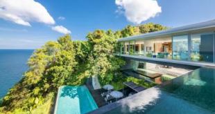 Villa in Phuket overlooking the ocean